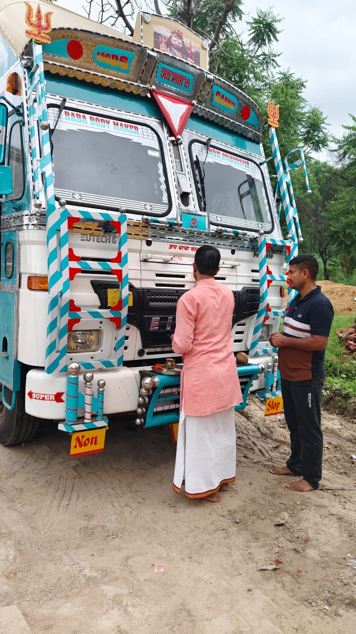 OM Roadlines Bhiwadi Rajasthan